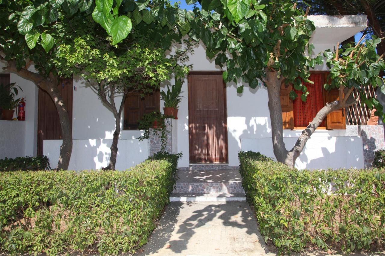 Karidies Appartement Skopelos Buitenkant foto